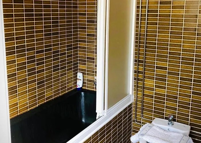 Casa Do Trevo Rum i privatbostad Salir de Porto