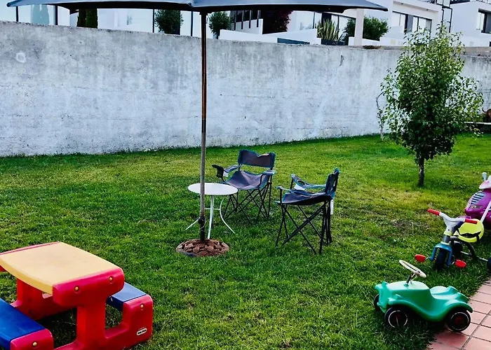 Rum i privatbostad Casa Do Trevo Salir de Porto